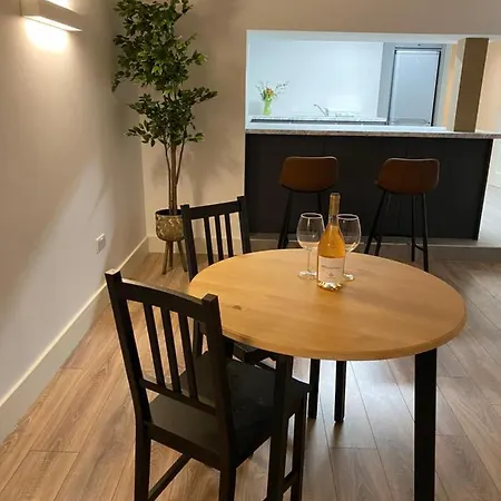 Apt 1 Silver Spruce - Town * Cill Airne
